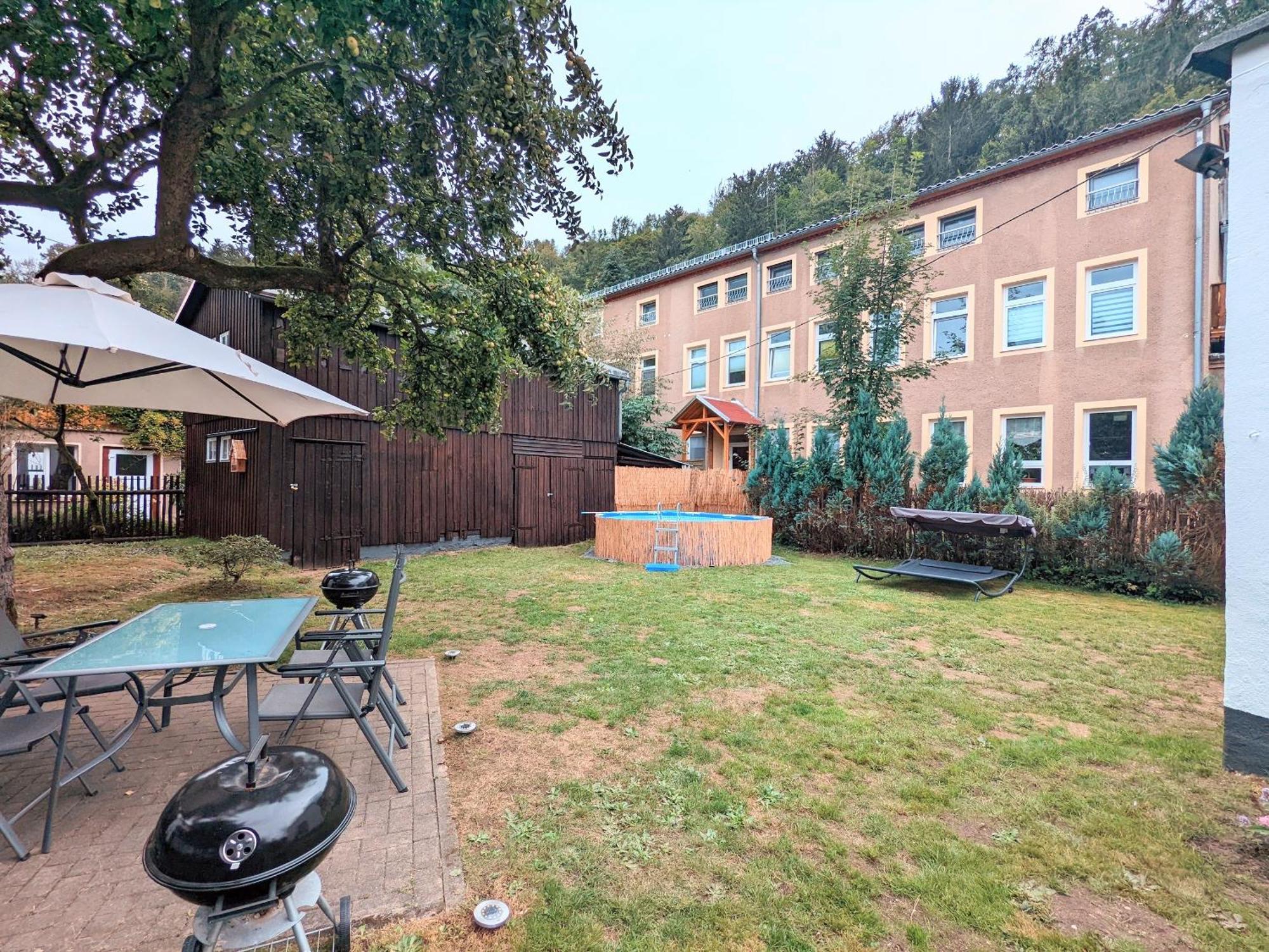 H5 - Urlaubsmagie - Wohlfuehloase Mit Pool Apartment Sebnitz Luaran gambar